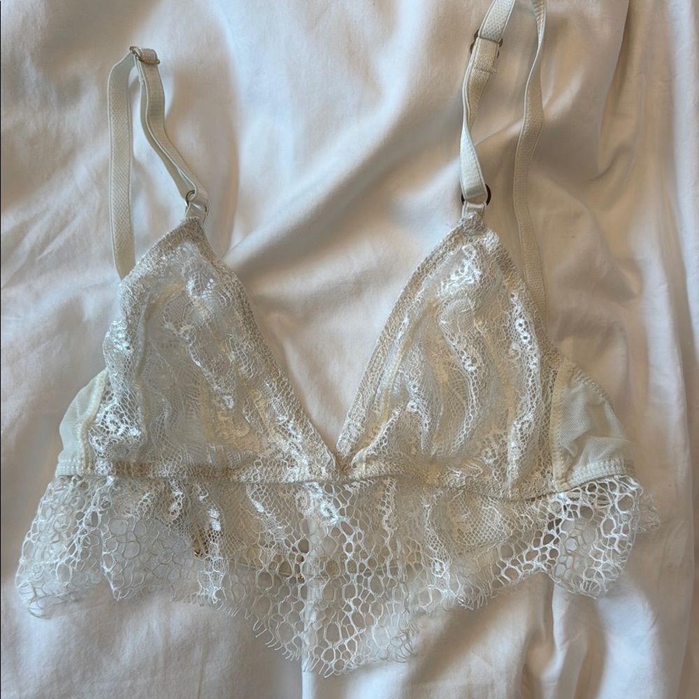 Gooseberry intimates lace bralette white size small